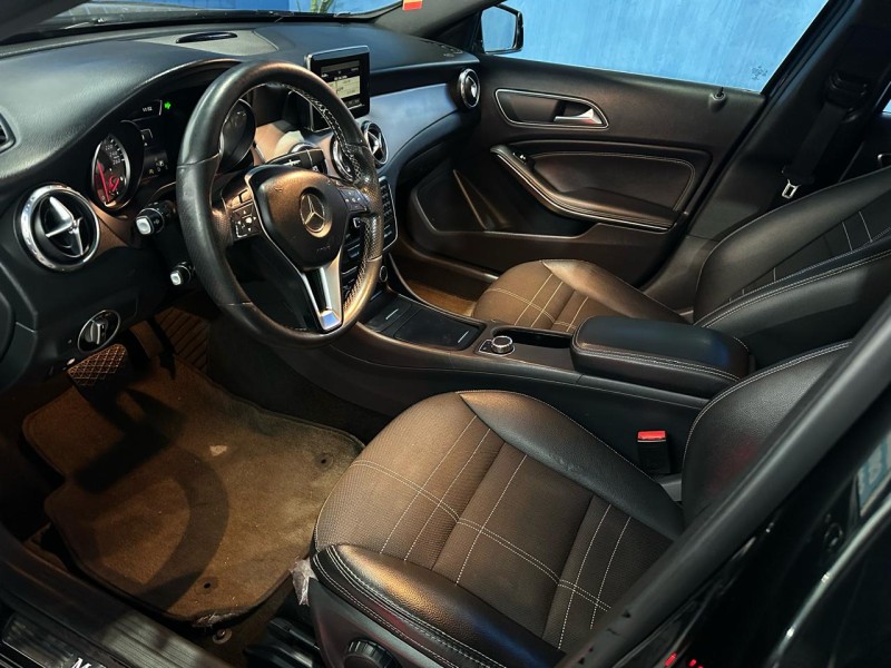 GLA 200 1.6 CGI ADVANCE 16V TURBO GASOLINA 4P AUTOMÁTICO - 2015 - CAXIAS DO SUL