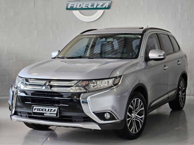 OUTLANDER 2.0 16V GASOLINA 4P AUTOMÁTICO - 2016 - FARROUPILHA