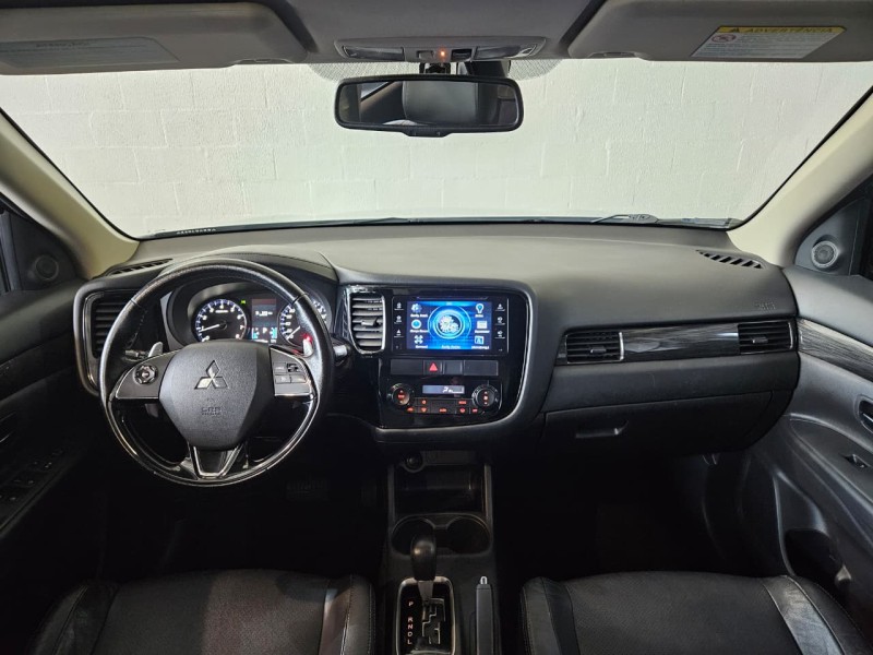 OUTLANDER 2.0 16V GASOLINA 4P AUTOMÁTICO - 2016 - FARROUPILHA