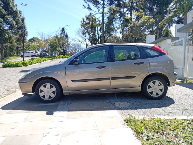 FOCUS 1.6 8V FLEX 4P MANUAL - 2008 - FARROUPILHA