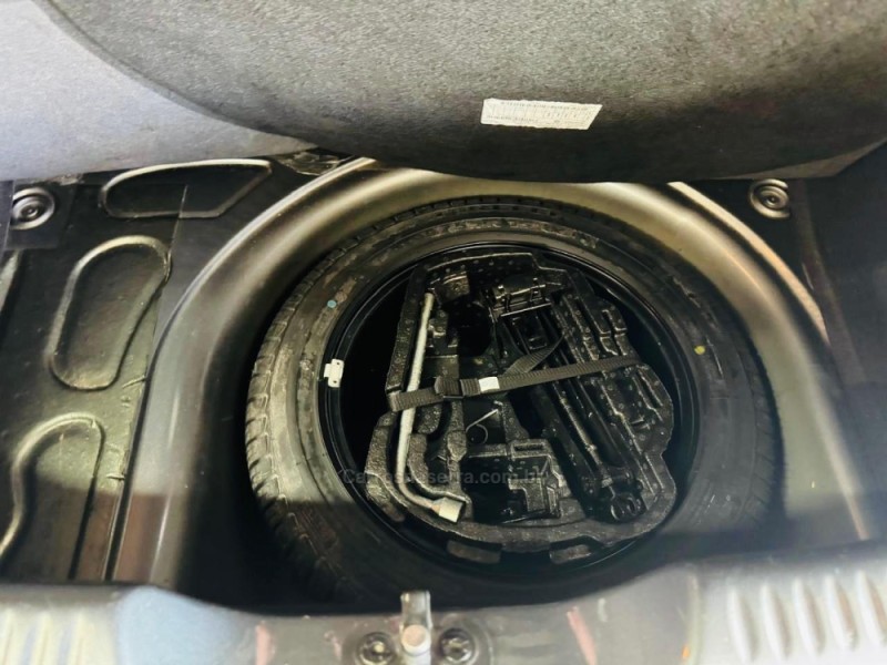 FOX 1.6 MSI COMFORTLINE 8V FLEX 4P AUTOMATIZADO - 2016 - CAXIAS DO SUL