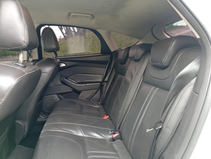 FOCUS 1.6 S 16V FLEX 4P MANUAL - 2014 - FARROUPILHA