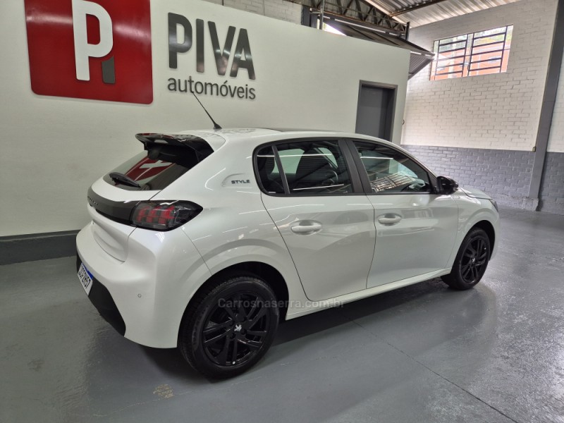 208 1.0 STYLE FLEX 6V 4P MANUAL - 2024 - GARIBALDI