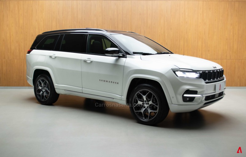 COMMANDER 2.0 OVERLAND T380 16V 4X4 TURBO DIESEL 4P AUTOMÁTICO - 2025 - GARIBALDI