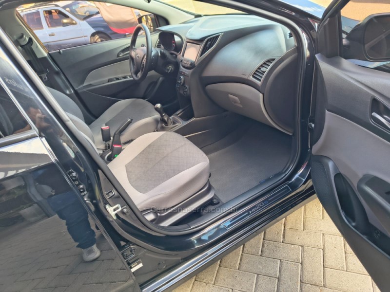 HB20S 1.0 COMFORT PLUS 12V FLEX 4P MANUAL - 2019 - NOVO HAMBURGO