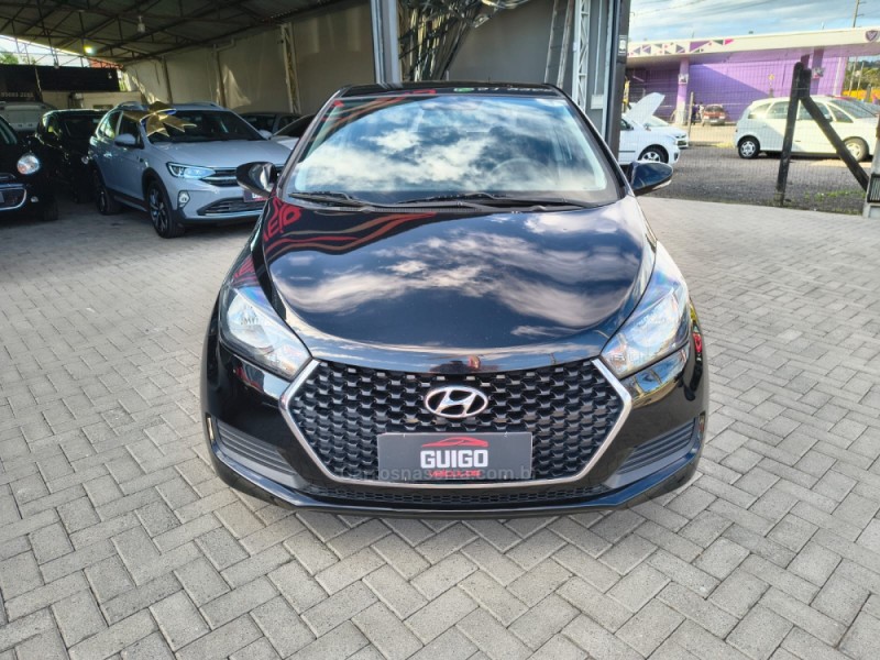 HB20S 1.0 COMFORT PLUS 12V FLEX 4P MANUAL - 2019 - NOVO HAMBURGO