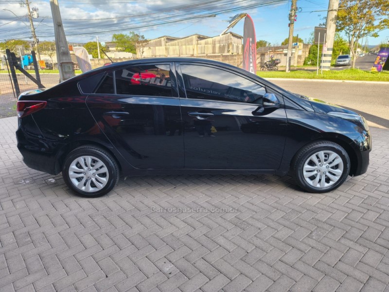 HB20S 1.0 COMFORT PLUS 12V FLEX 4P MANUAL - 2019 - NOVO HAMBURGO