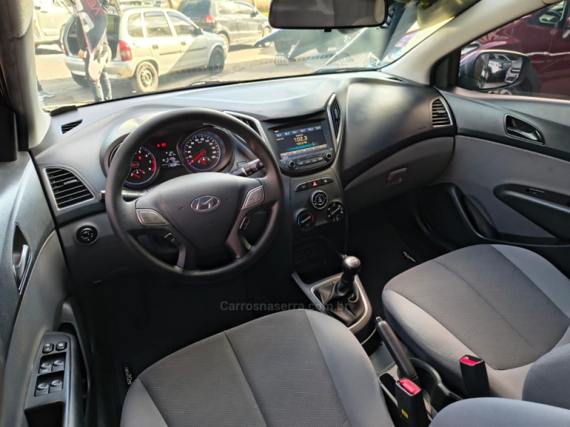 HB20S 1.0 COMFORT PLUS 12V FLEX 4P MANUAL - 2019 - NOVO HAMBURGO