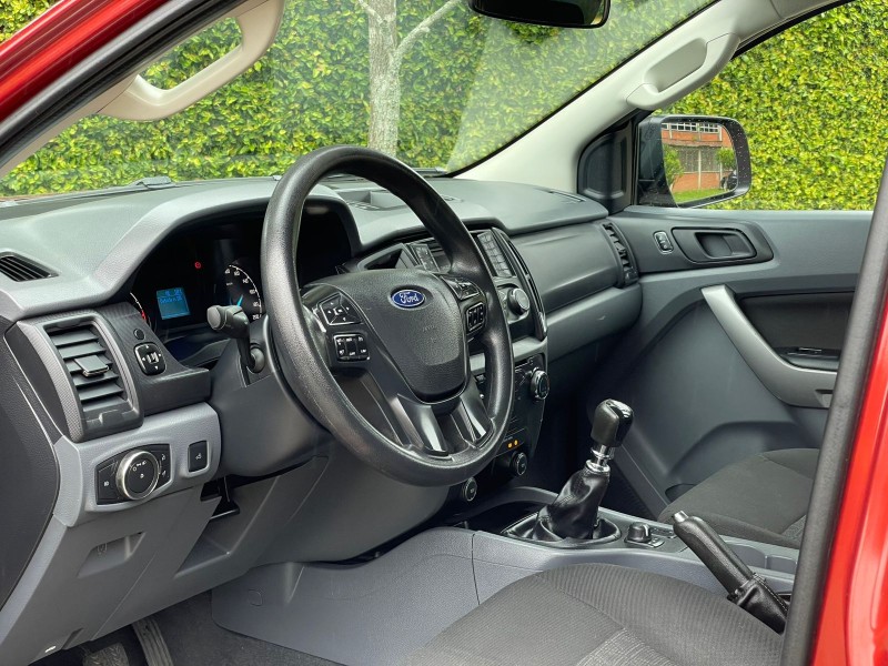 RANGER 2.2 XLS 4X4 CD 16V DIESEL 4P MANUAL - 2018 - FARROUPILHA