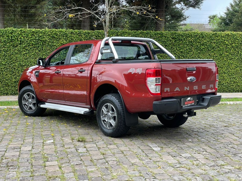 RANGER 2.2 XLS 4X4 CD 16V DIESEL 4P MANUAL - 2018 - FARROUPILHA