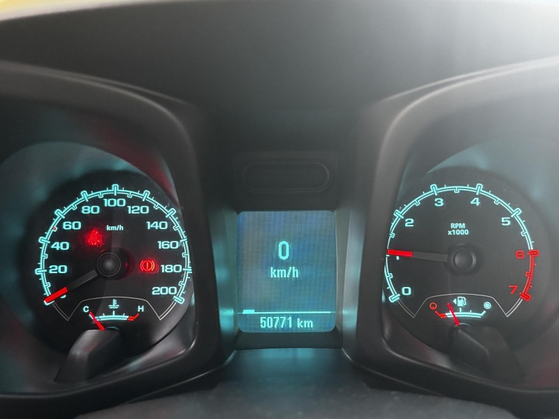 S10 2.4 LT 4X2 CD 8V FLEX 4P MANUAL - 2014 - FARROUPILHA