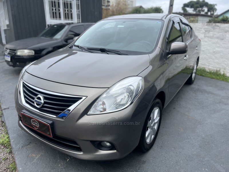 VERSA 1.6 16V FLEX SL 4P MANUAL - 2013 - CAXIAS DO SUL