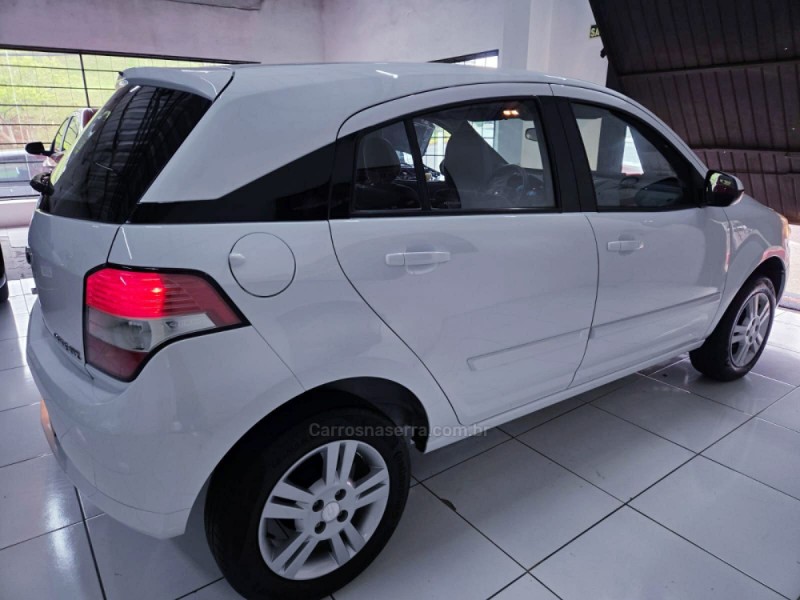 AGILE 1.4 MPFI LTZ 8V FLEX 4P MANUAL - 2012 - CAMPO BOM