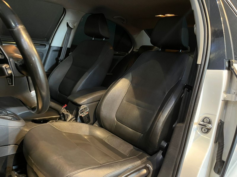 JETTA 2.0 COMFORTLINE FLEX 4P TIPTRONIC - 2012 - ANTôNIO PRADO