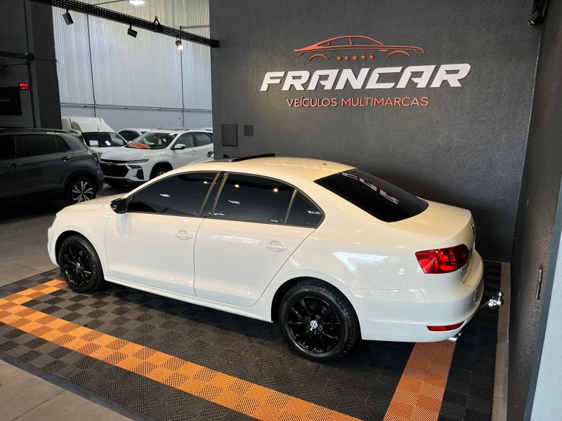 JETTA 2.0 COMFORTLINE FLEX 4P TIPTRONIC - 2012 - ANTôNIO PRADO