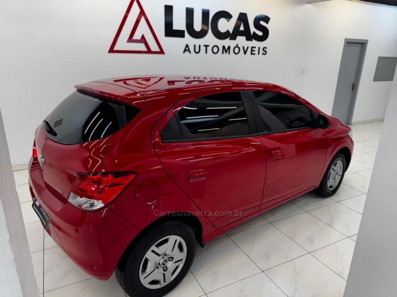 ONIX 1.0 LT PLUS 8V FLEX 4P MANUAL - 2015 - BOM RETIRO DO SUL