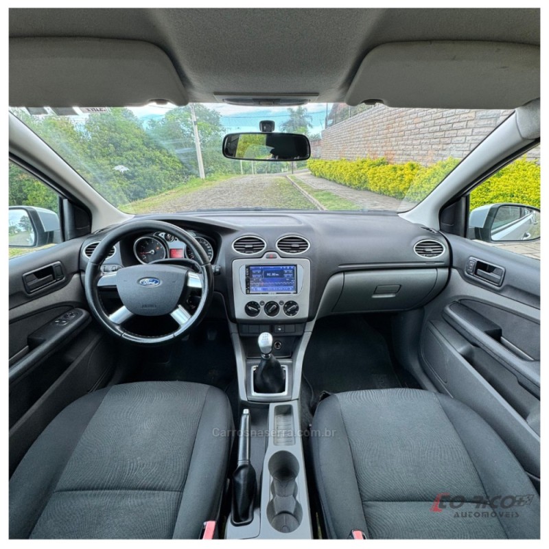 FOCUS 1.6 SE 16V FLEX 4P MANUAL - 2010 - CAMPO BOM