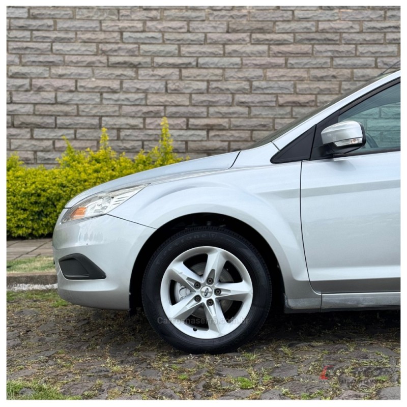 FOCUS 1.6 SE 16V FLEX 4P MANUAL - 2010 - CAMPO BOM