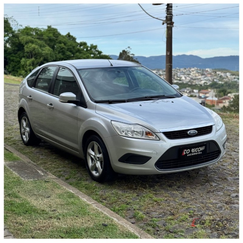FOCUS 1.6 SE 16V FLEX 4P MANUAL - 2010 - CAMPO BOM