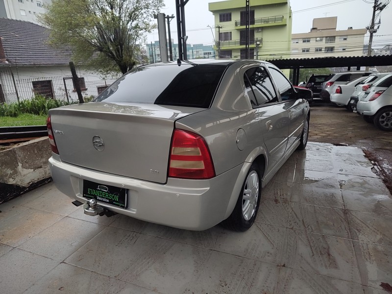 ASTRA 2.0 MPFI ELEGANCE 8V FLEX 4P AUTOMÁTICO - 2005 - CAXIAS DO SUL