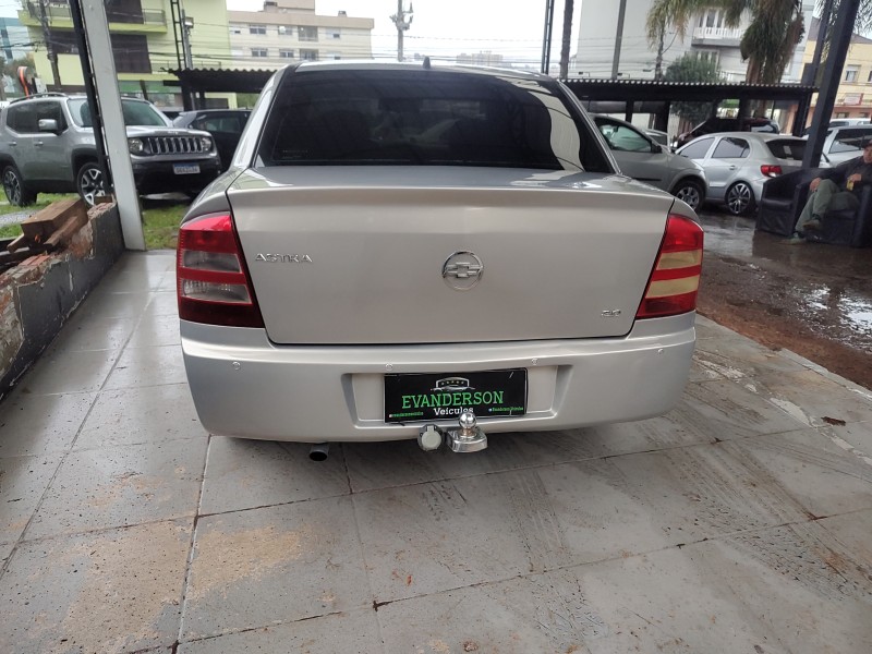 ASTRA 2.0 MPFI ELEGANCE 8V FLEX 4P AUTOMÁTICO - 2005 - CAXIAS DO SUL