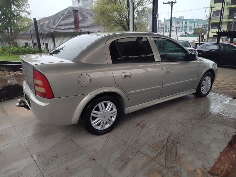 ASTRA 2.0 MPFI ELEGANCE 8V FLEX 4P AUTOMÁTICO - 2005 - CAXIAS DO SUL