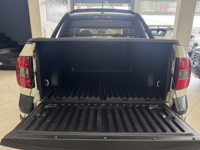 SAVEIRO 1.6 MSI CROSS CD 16V 2P MANUAL - 2016 - FLORES DA CUNHA