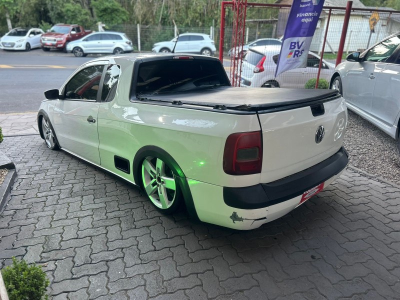 SAVEIRO 1.6 MI TREND CE 8V FLEX 2P MANUAL G.IV - 2011 - TRêS COROAS