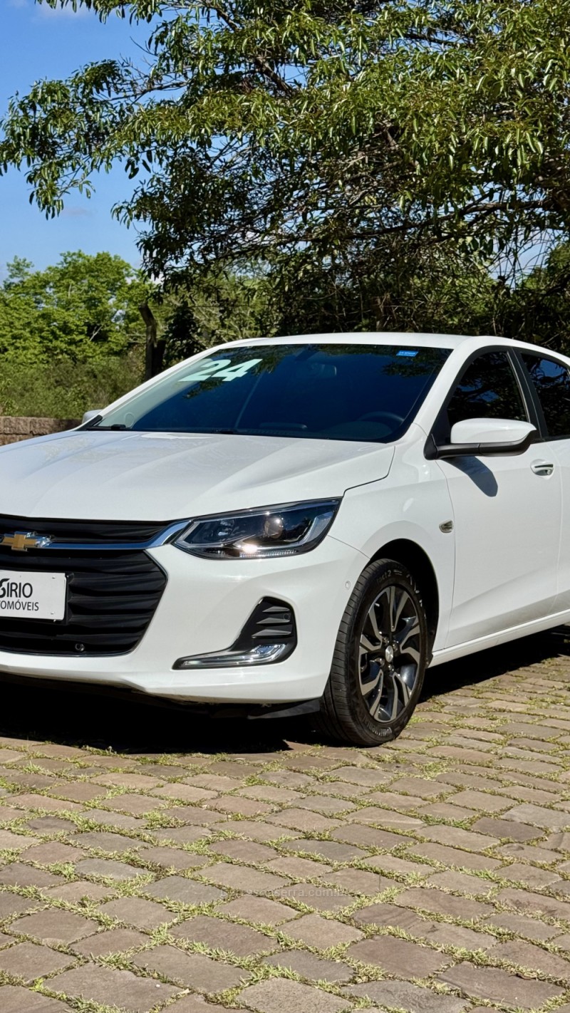 ONIX 1.0 PREMIER 12V TURBO FLEX 4P AUTOMÁTICO - 2024 - LAJEADO