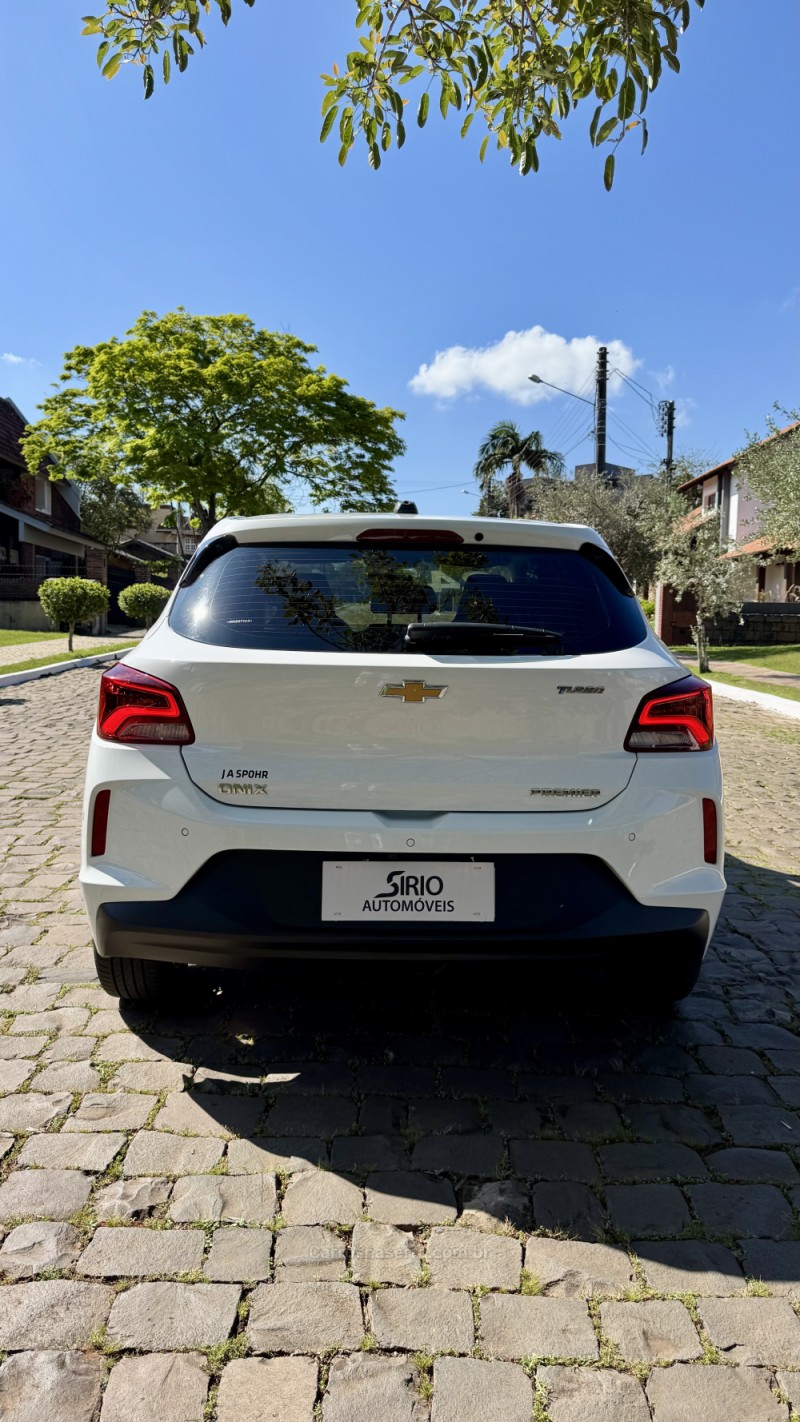 ONIX 1.0 PREMIER 12V TURBO FLEX 4P AUTOMÁTICO - 2024 - LAJEADO