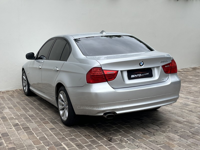 320I 2.0 16V GASOLINA 4P AUTOMÁTICO - 2011 - BENTO GONçALVES