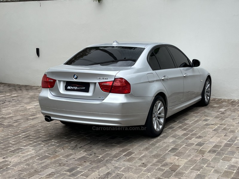 320I 2.0 16V GASOLINA 4P AUTOMÁTICO - 2011 - BENTO GONçALVES