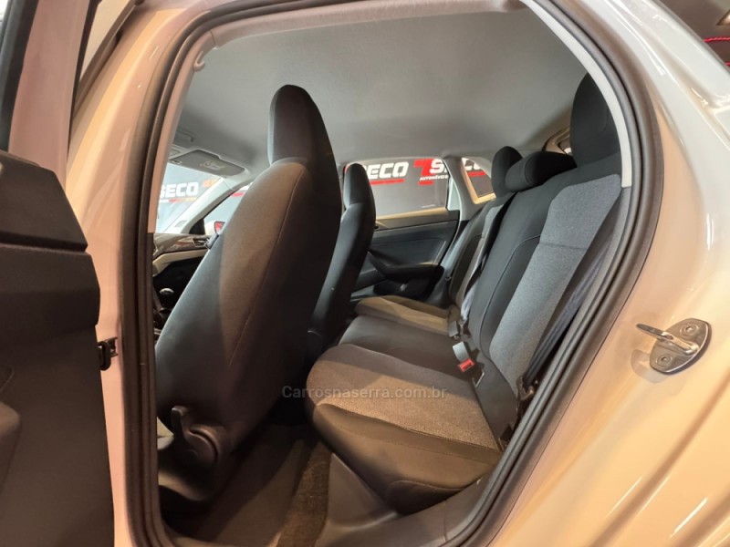 POLO 1.0 TSI FLEX 4P MANUAL - 2024 - PASSO FUNDO