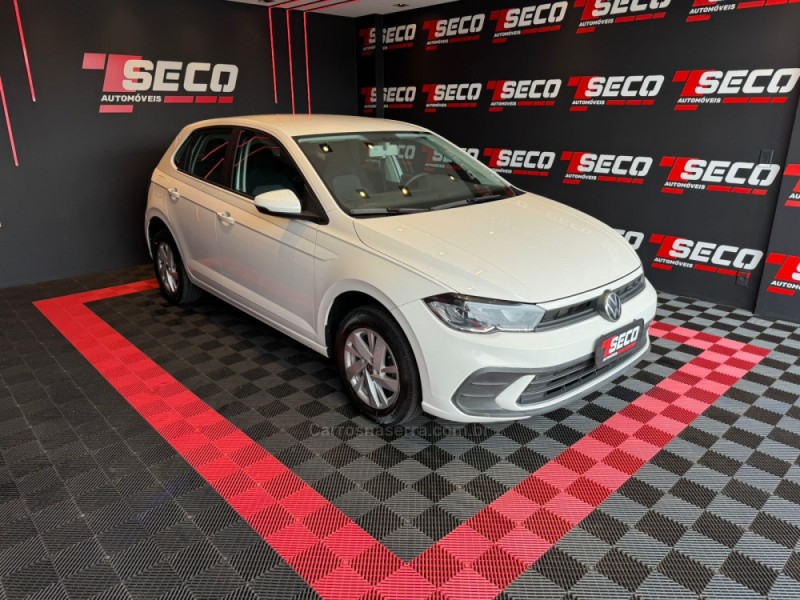 POLO 1.0 TSI FLEX 4P MANUAL - 2024 - PASSO FUNDO