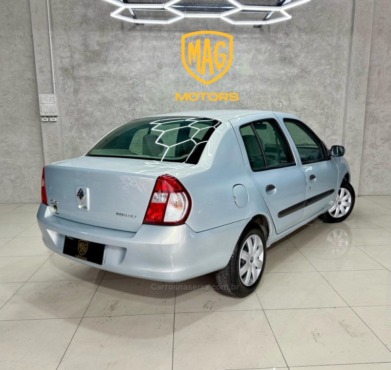 CLIO 1.6 AUTHENTIQUE 16V FLEX 4P MANUAL - 2009 - CAXIAS DO SUL