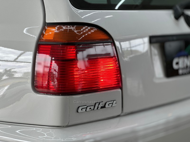 GOLF 1.8 MI GL 8V GASOLINA 4P MANUAL - 1995 - VACARIA
