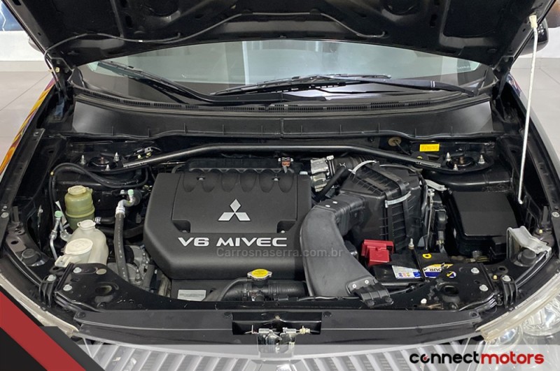 OUTLANDER 3.0 4X4 V6 24V GASOLINA 4P AUTOMÁTICO - 2008 - BENTO GONçALVES