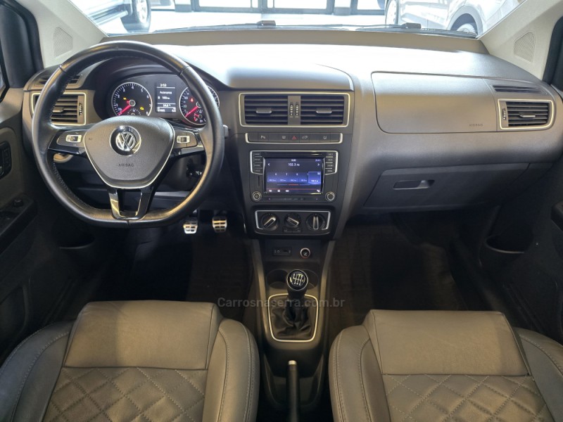 CROSSFOX 1.6 MSI FLEX 16V 4P MANUAL - 2017 - BENTO GONçALVES