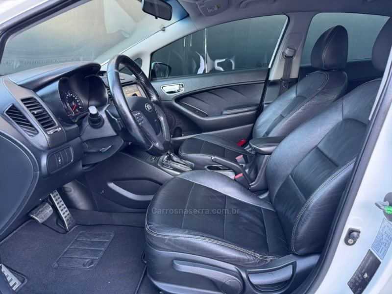 CERATO 1.6 EX3 SEDAN 16V GASOLINA 4P AUTOMÁTICO - 2014 - ESTâNCIA VELHA
