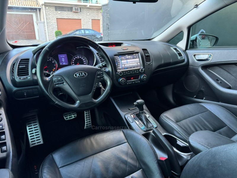 CERATO 1.6 EX3 SEDAN 16V GASOLINA 4P AUTOMÁTICO - 2014 - ESTâNCIA VELHA