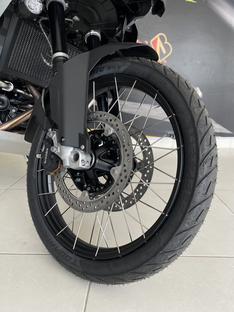 F 900 GS ADVENTURE PLUS  - 2025 - PASSO FUNDO