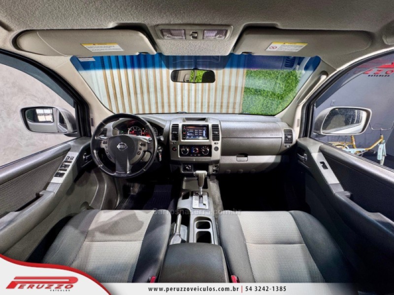 FRONTIER 2.5 SV ATTACK 4X4 CD TURBO ELETRONIC DIESEL 4P AUTOMÁTICO - 2016 - NOVA PRATA