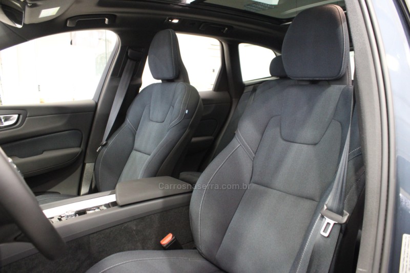 XC60 2.0 T8 ULTRA AWD HÍBRIDO 4P AUTOMÁTICO - 2026 - CAXIAS DO SUL