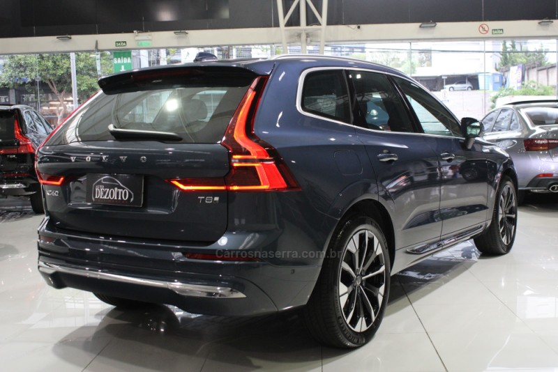 XC60 2.0 T8 ULTRA AWD HÍBRIDO 4P AUTOMÁTICO - 2026 - CAXIAS DO SUL