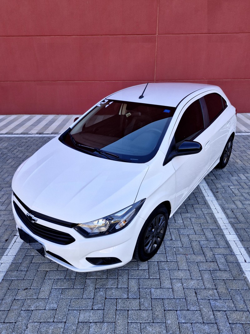 ONIX 1.0 JOY PLUS BLACK 8V FLEX 4P MANUAL - 2021 - CAXIAS DO SUL