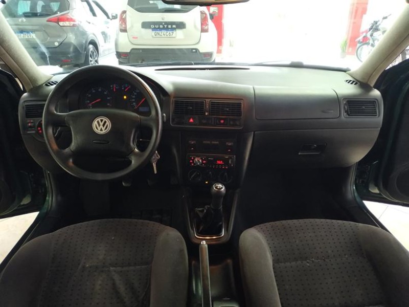 GOLF 2.0 MI PLUS 8V GASOLINA 4P MANUAL - 2000 - CAXIAS DO SUL