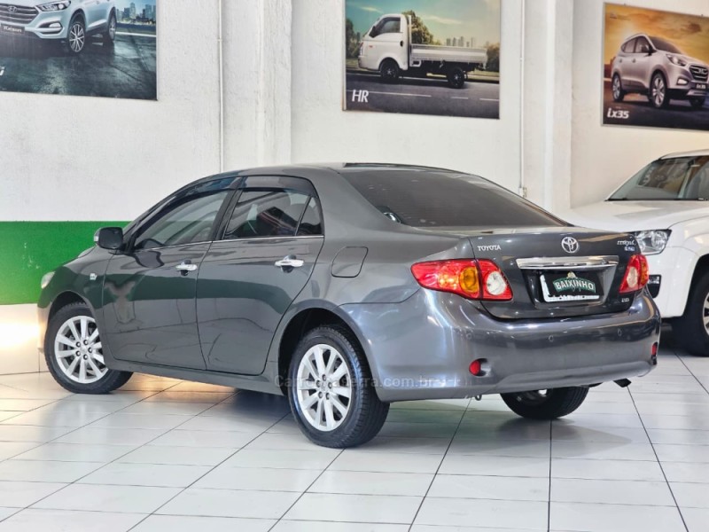 COROLLA 2.0 ALTIS 16V FLEX 4P AUTOMÁTICO - 2011 - SAPUCAIA DO SUL