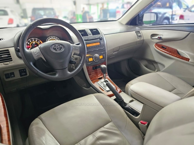 COROLLA 2.0 ALTIS 16V FLEX 4P AUTOMÁTICO - 2011 - SAPUCAIA DO SUL