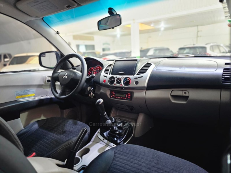 L200 TRITON 3.2 GLS 4X4 CD 16V TURBO INTERCOLER DIESEL 4P MANUAL - 2015 - SAPUCAIA DO SUL