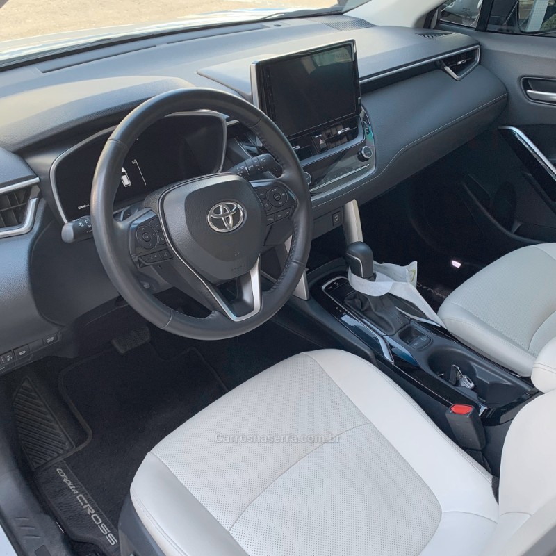 COROLLA 2.0 CROSS XRX 16V FLEX 4P AUTOMÁTICO - 2025 - FLORES DA CUNHA